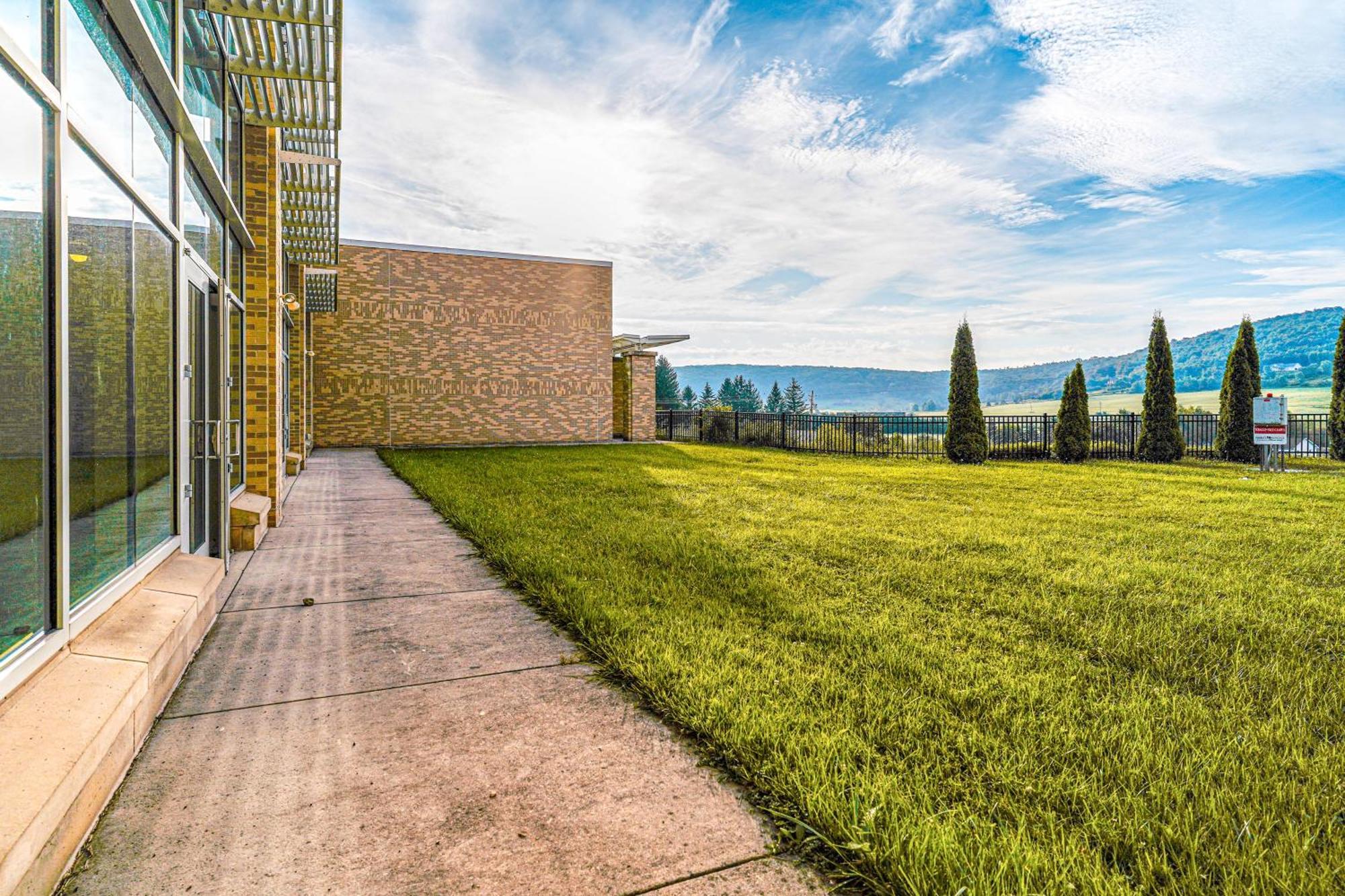 18 Winding Way Villa McHenry Exterior photo
